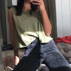 Green cropped sweater vest